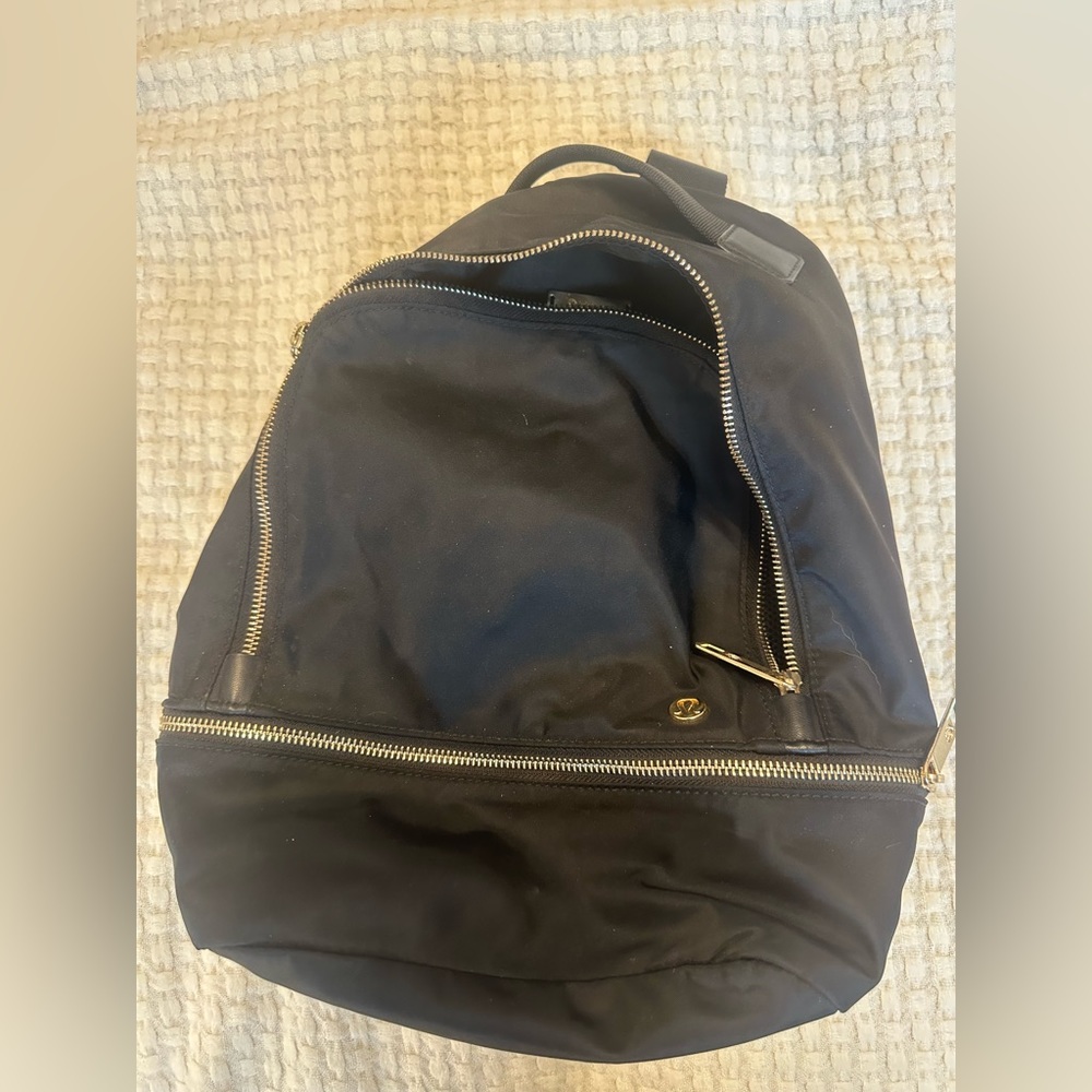 Lululemon City Adventurer 17L